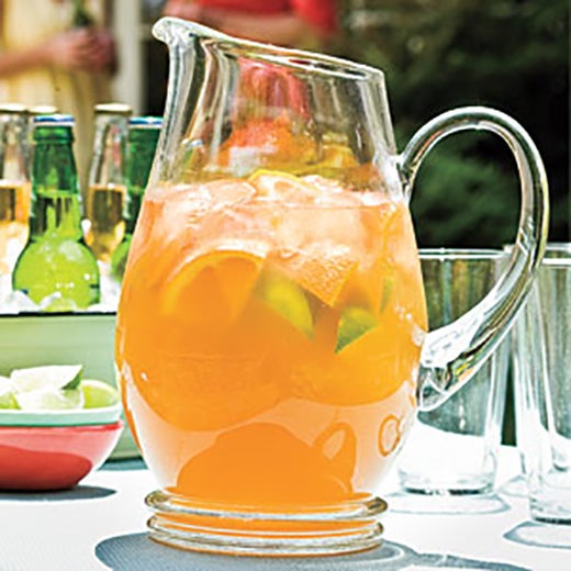 12 Refreshing Sweet Tea Recipes For the Southern Belle In You